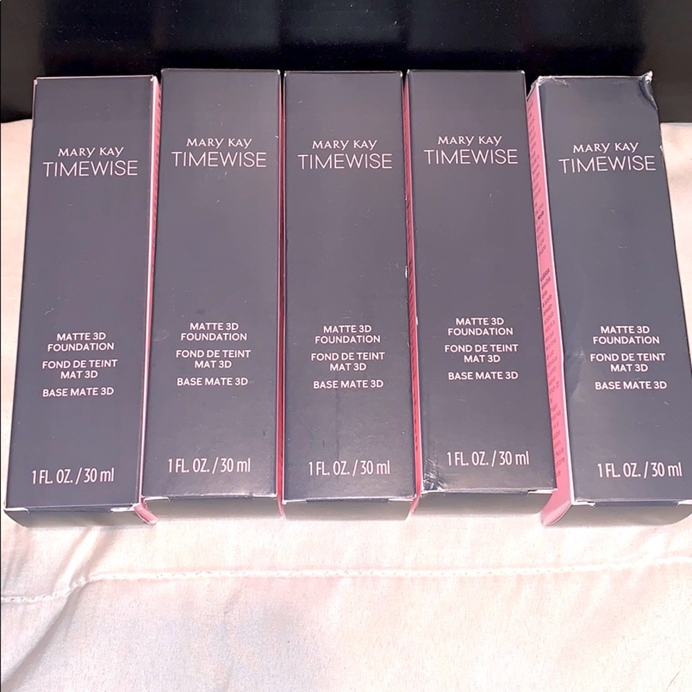 Mary Kay timewise matte 3D foundation